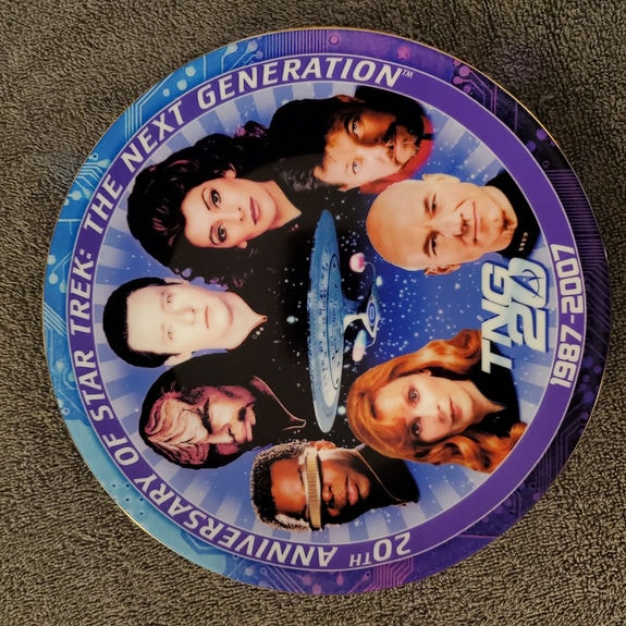 CBS_20_ST_TNG_CrewCast Plate - Front