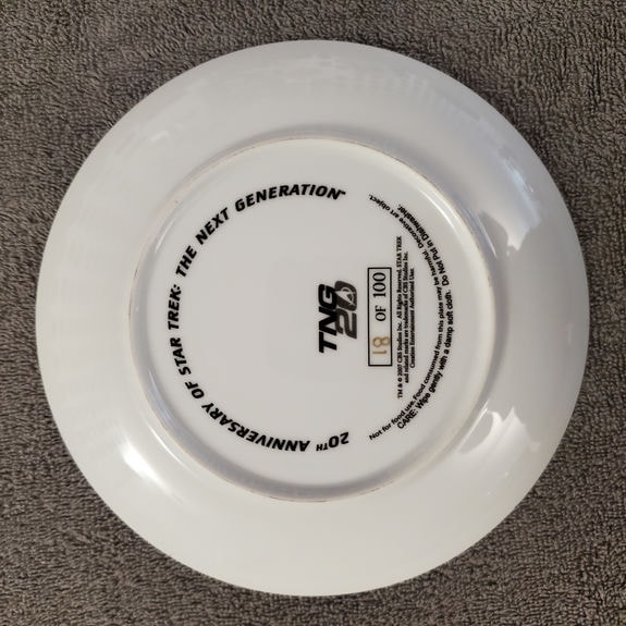 CBS_20_ST_TNG_Enterprise Plate - Back