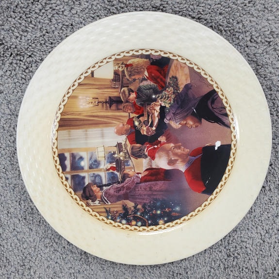 ONE_OFF_GEN_Christmas In The Nexus Plate - Front