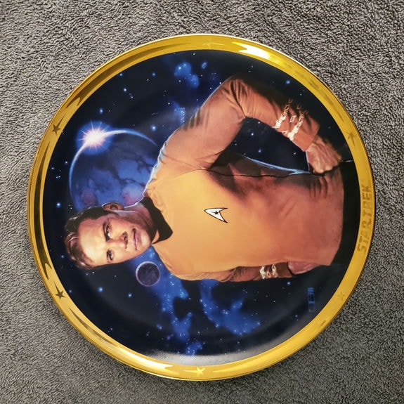 HC_25_ST_TOS_Kirk Plate - Front