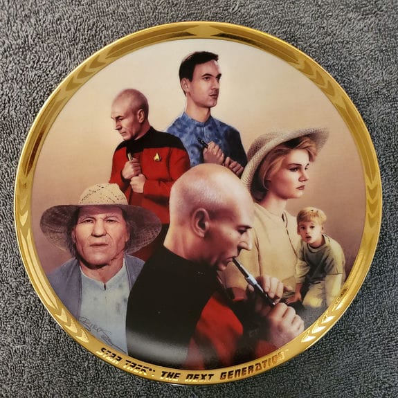 HC_ST_TNG_EPISODES_InnerLight Plate - Front