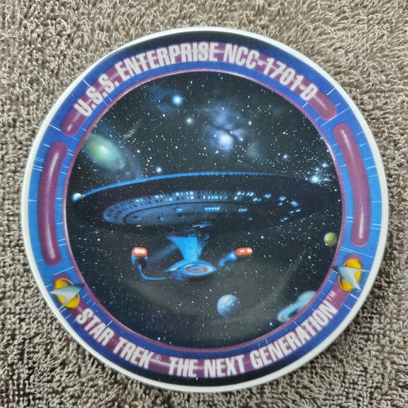 HG_MP_ST_TNG_Enterprise Plate - Front