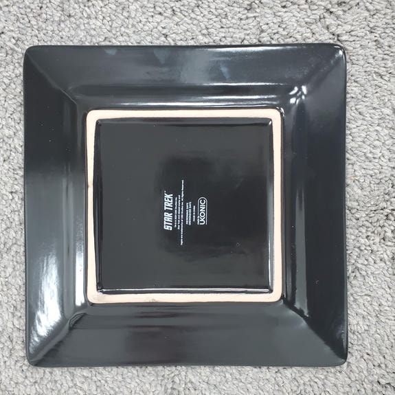 UK_STTNG_FOOD2 Plate - Back